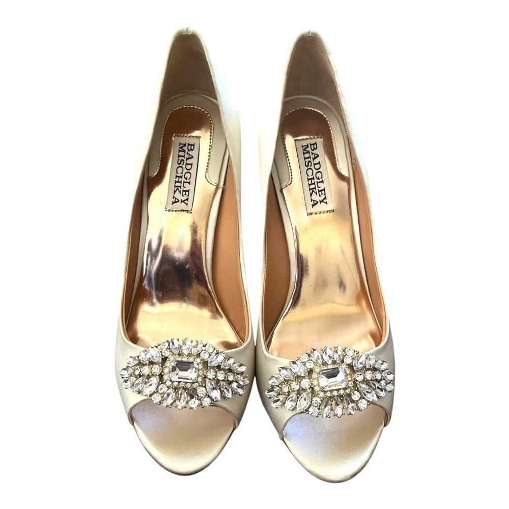 Badgley Mischka Sansa II Peep Toe Pump Women 7.5 Ivory Good Crystal Satin Heel - Picture 4 of 13
